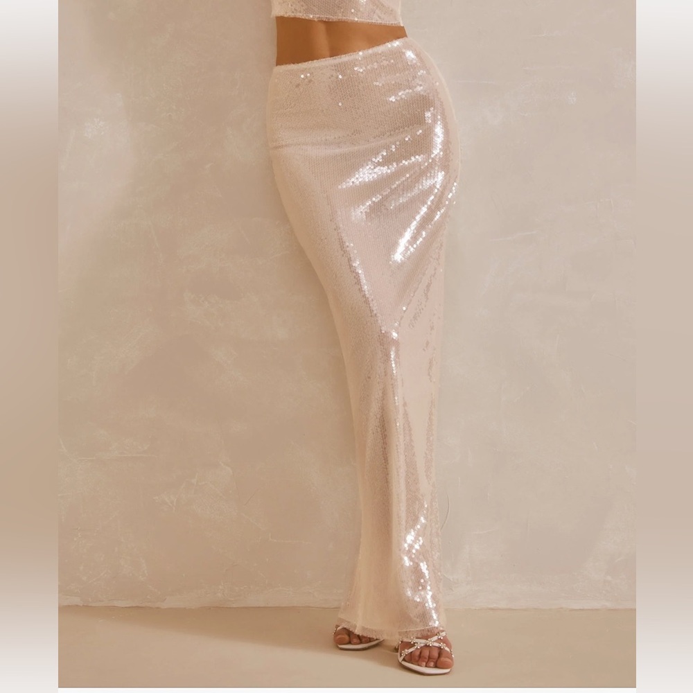 NWT Oh Polly Sheer Sequin Mid Rise Maxi Skirt in White, Size 8